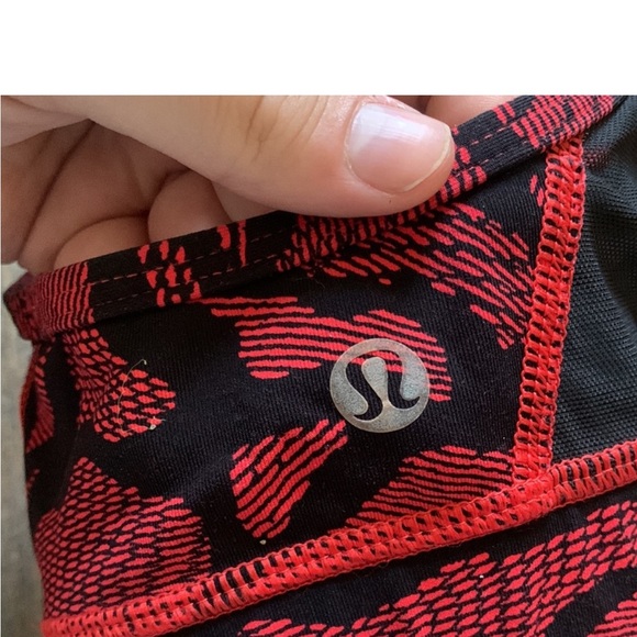 Lululemon 4 Flow Y racerback sports bra black red women’s athletic - Picture 4 of 6